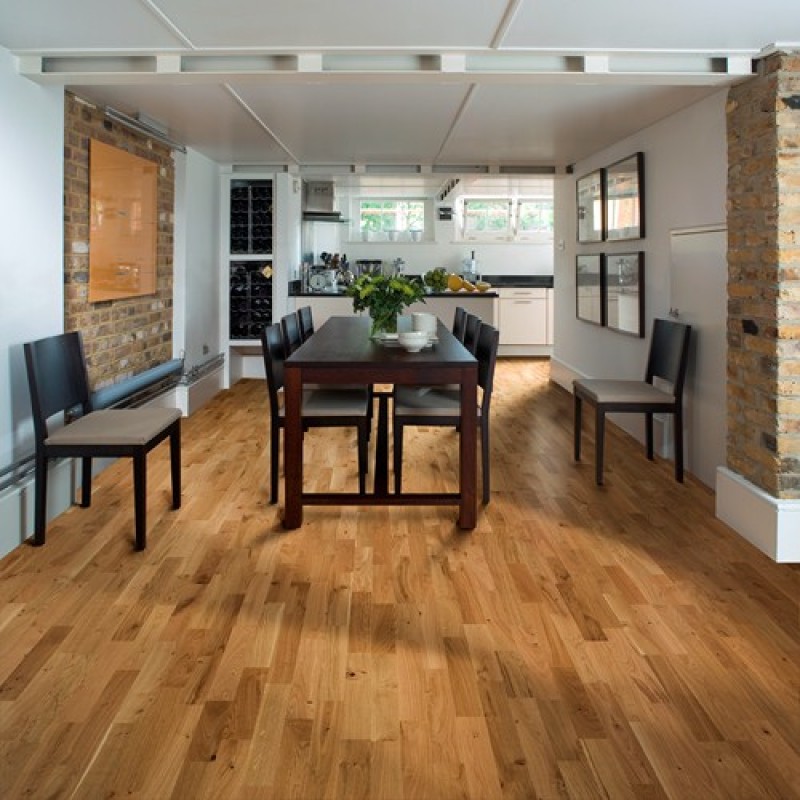 Kahrs Oak Erve 3Strip 200mm Satin Lacquered